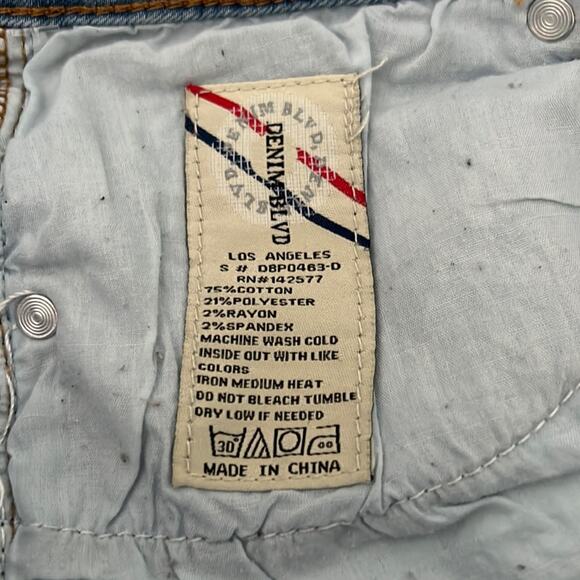 Denim Blvd Los Angeles Blue Stretch Denim Ankle Jeans Pearl Embellished Size 5 - Picture 6 of 11